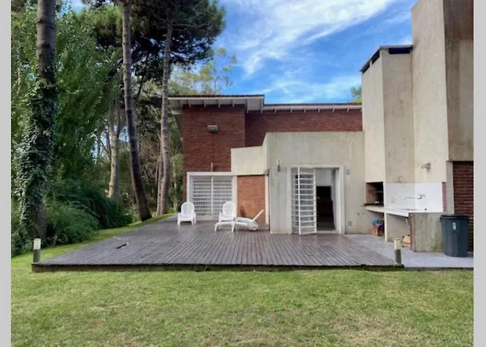 Pinamar Casa Hasta 10 Personas Se Alquila Minimo 2 Noches S